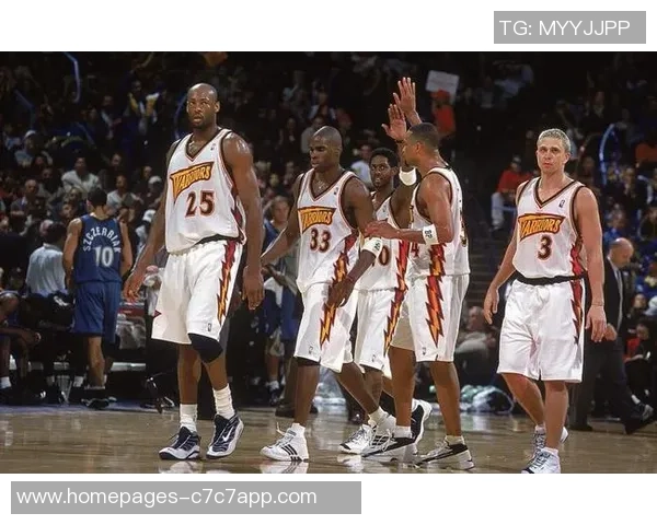 勇士与骑士激战2018年12月6日回顾精彩瞬间与赛场表现分析