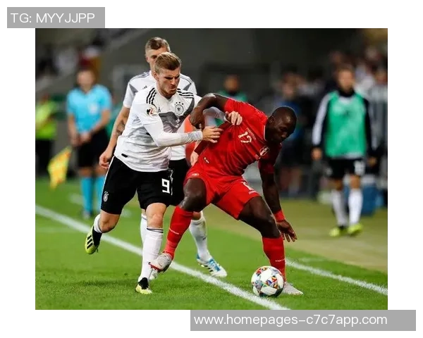 哥伦比亚与秘鲁激战比分揭晓精彩瞬间回顾与分析